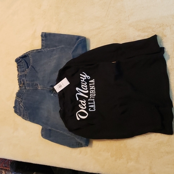 ALL new 3 pcs :2 Old Navy Tops & Children's place Jeans - Picture 3 of 6